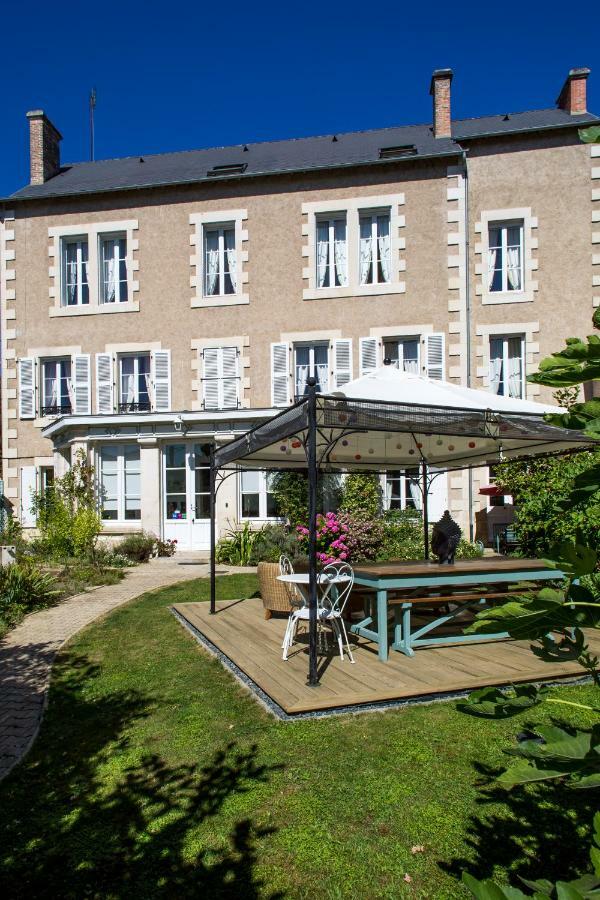 La Brasserie Chambre D'Hotes De Delphine Saulgé Eksteriør billede